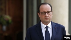 ປະທານາທິບໍດີຝຣັ່ງ ທ່ານ Francois Hollande ກ່າວວ່າ ຖ້ຽວບິນ AH5017 ຂອງສາຍການບິນອາລຈີເຣຍ ທີ່ຕົກ ຢູ່ປະເທດມາລີ ບໍ່ພົບເຫັນຜູ້ລອດຊີວິດ.