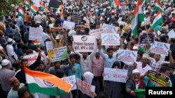 شہریت کے متنازع بھارتی قانون کے خلاف ملک بھر میں مظاہرے ہو رہے ہیں، حیدرآباد میں ہونے والا ایک بڑا احتجاج۔ 16 جنوری 2020