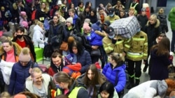 Polonia refugiados estación tren Przemysl