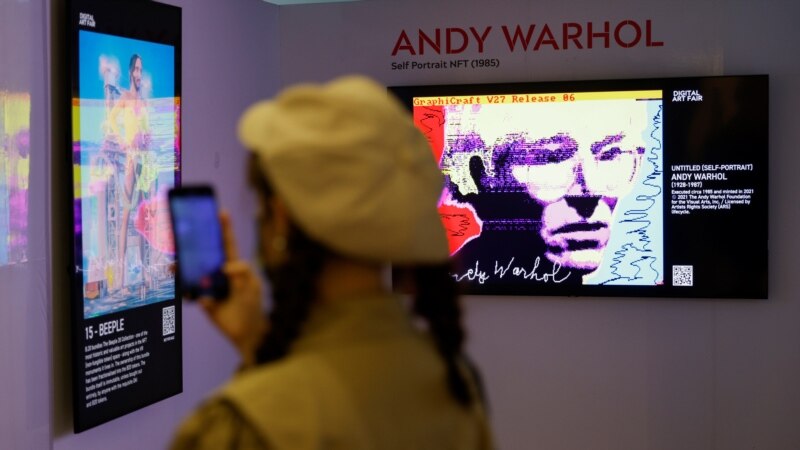 US Supreme Court to Decide Copyright Fight over Warhol's Prince Paintings