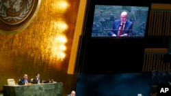 2022年3月23日，俄罗斯常驻联合国代表瓦西里·涅边贾在联合国总部的联合国大会上发言。（美联社）