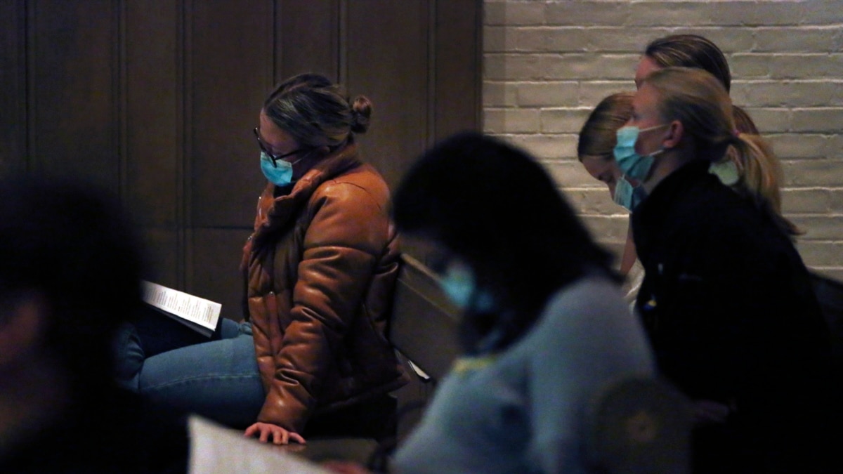 Campus Ministries Soothe, Rally Students Shaken Over Ukraine - Vimarsana News
