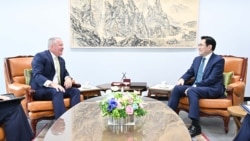 디솜브레 미 국무부 동아태 차관보가 12일 한국에서 정연두 외교전략정보본부장과 만나 북한을 포함한 한반도 문제에 대해 의견을 교환했다. (사진: 한국 외교부)