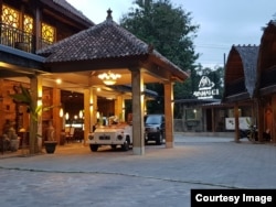 Hotel Khanaya yang baru dibangun tahun 2019 sebelum terjadi pandemi. (foto courtesy)