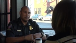 «Неудобные» вопросы полицейским за чашкой кофе