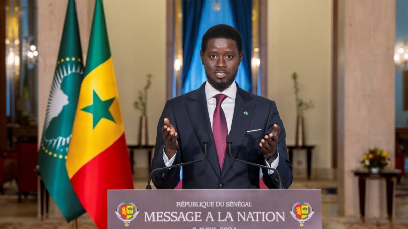 Sénégal: le président Faye nomme un gouvernement de nouveaux venus à ce niveau