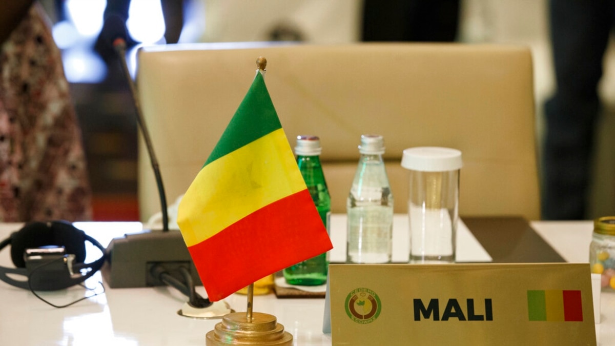 West Africa Bloc Maintains Sanctions Against Mali