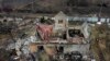 Una casa destruida en la aldea ucraniana de Lukianivka, en las afueras de Kiev, el 30 de marzo de 2022.