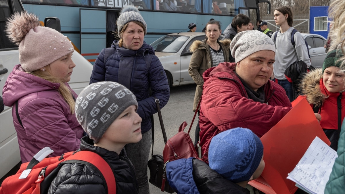 Red Cross To Facilitate Evacuation Of Civilians From Ukraine’s Port ...