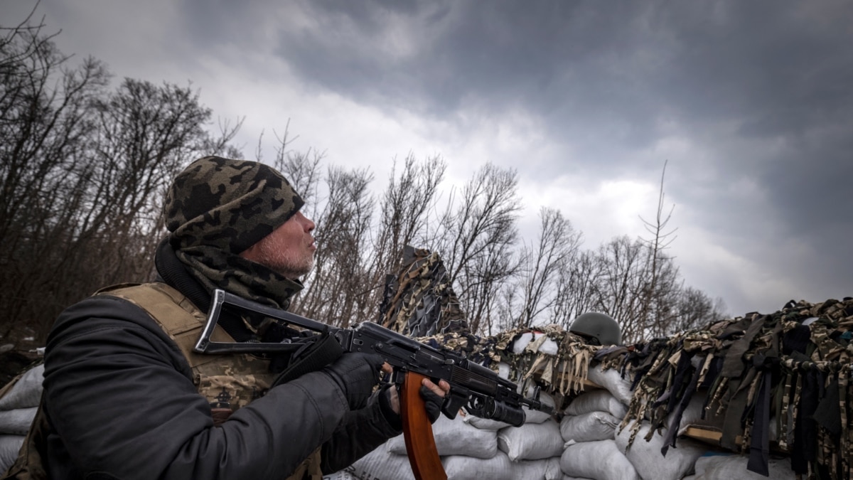 Why the US is learning from Ukrainian snipers on the Donbas frontline