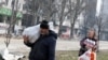 Ucrania: Mariúpol espera un corredor humanitario