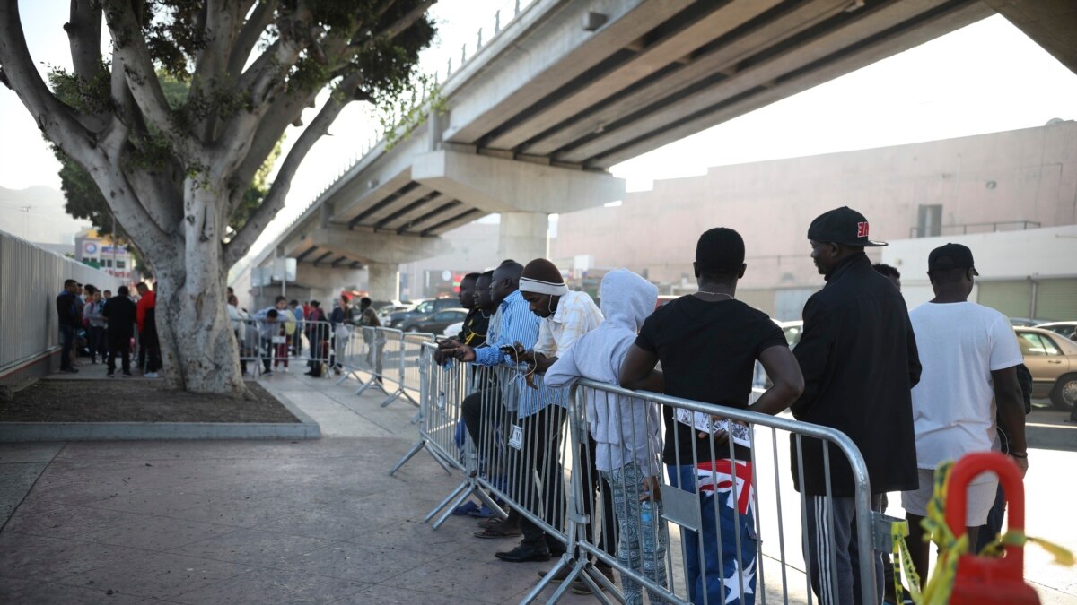 African Refugees See Racial Bias as US Welcomes Ukrainians - Vimarsana News