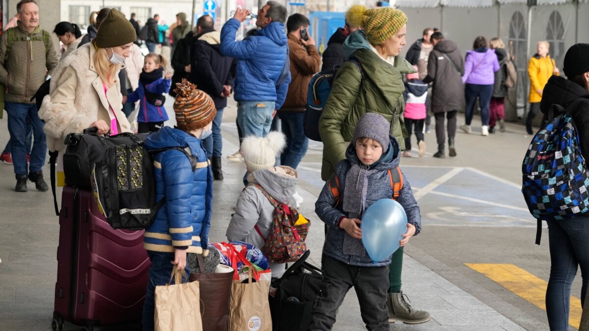 Holocaust Survivors Flee from Ukraine to Germany for Safety - Vimarsana News