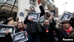 El ataque contra el periódico satírico francés Charlie Hebdo en París el miércoles no fue el primer enfrentamiento entre medios de comunicación europeos y extremistas islámicos.