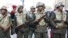 Mısır'da Askerler Göstericilere Saldırdı