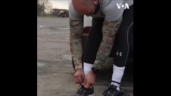 乌克兰退役伞兵跑半马提醒人们关注PTSD 