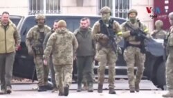 د اوکراین صدر زیلینسکي په خرسون کې خپلو ځواکونو ته وینا وکړه