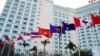 Bendera dari negara-negara yang mengikuti KTT ASEAN di Phnom Penh, Kamboja, Kamis, 10 November 2022. (Foto: Cindy Liu/Reuters)