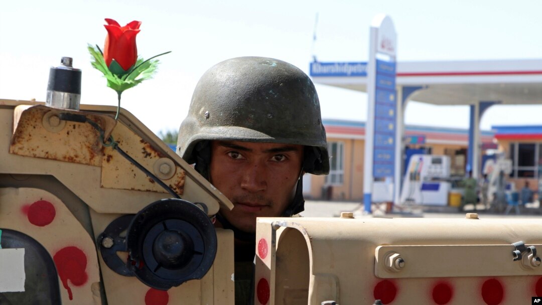 Afg'on askari, Mozori Sharif, 10-avgust, 2021 