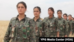 Female Kurdish Fighters