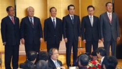 چين، ژاپن و کره جنوبی ايجاد بازار تجارت آزاد سه جانبه را بررسی می کنند