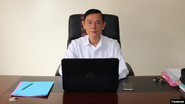 បណ្ឌិត ច័ន្ទ សំណព្វ អនុប្រធាន​រាជបណ្ឌិត​សភា​កម្ពុជា​និង​ជា​ប្រធាន​ក្រុមប្រឹក្សា​ជាតិ​ភាសា​ខ្មែរ នៃ​ទីស្តីការ​គណៈរដ្ឋមន្ត្រី។ (រូបថត៖ដកស្រង់​ពី​ហ្វេសប៊ុក)