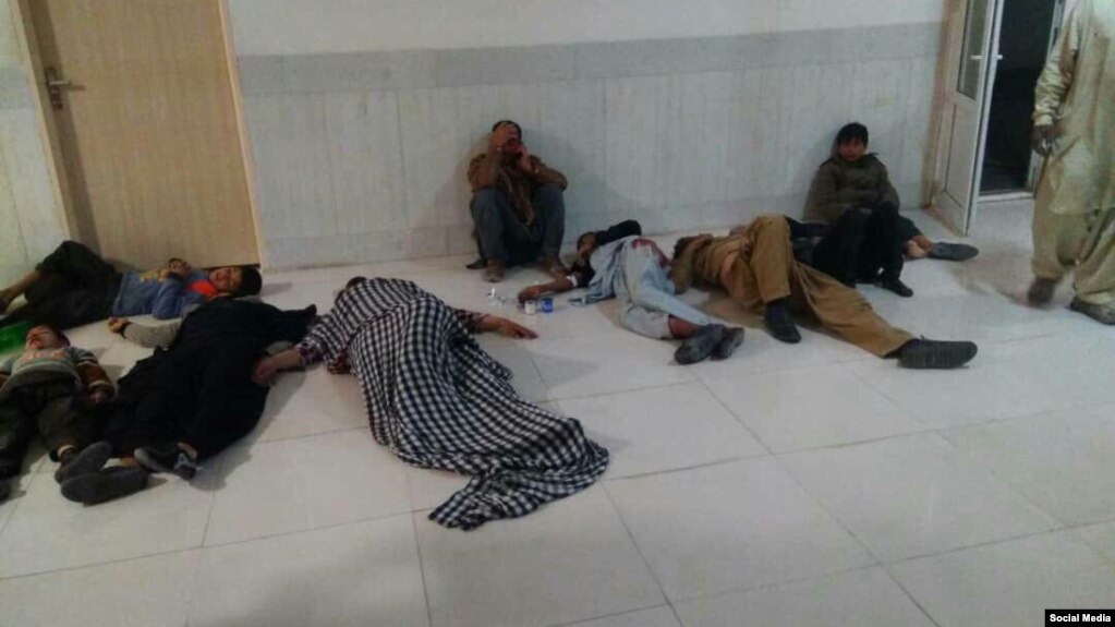 دست‌کم ۲۵ مهاجر افغان در سراوان بر اثر شلیک ماموران سپاه کشته و زخمی شدند