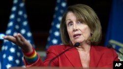 Nancy Pelosi, pemimpin faksi Demokrat di DPR AS mengecam pernyataan Trump (foto: dok).