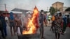 Protestos no bairro de Maxaquene, Maputo, Moçambique