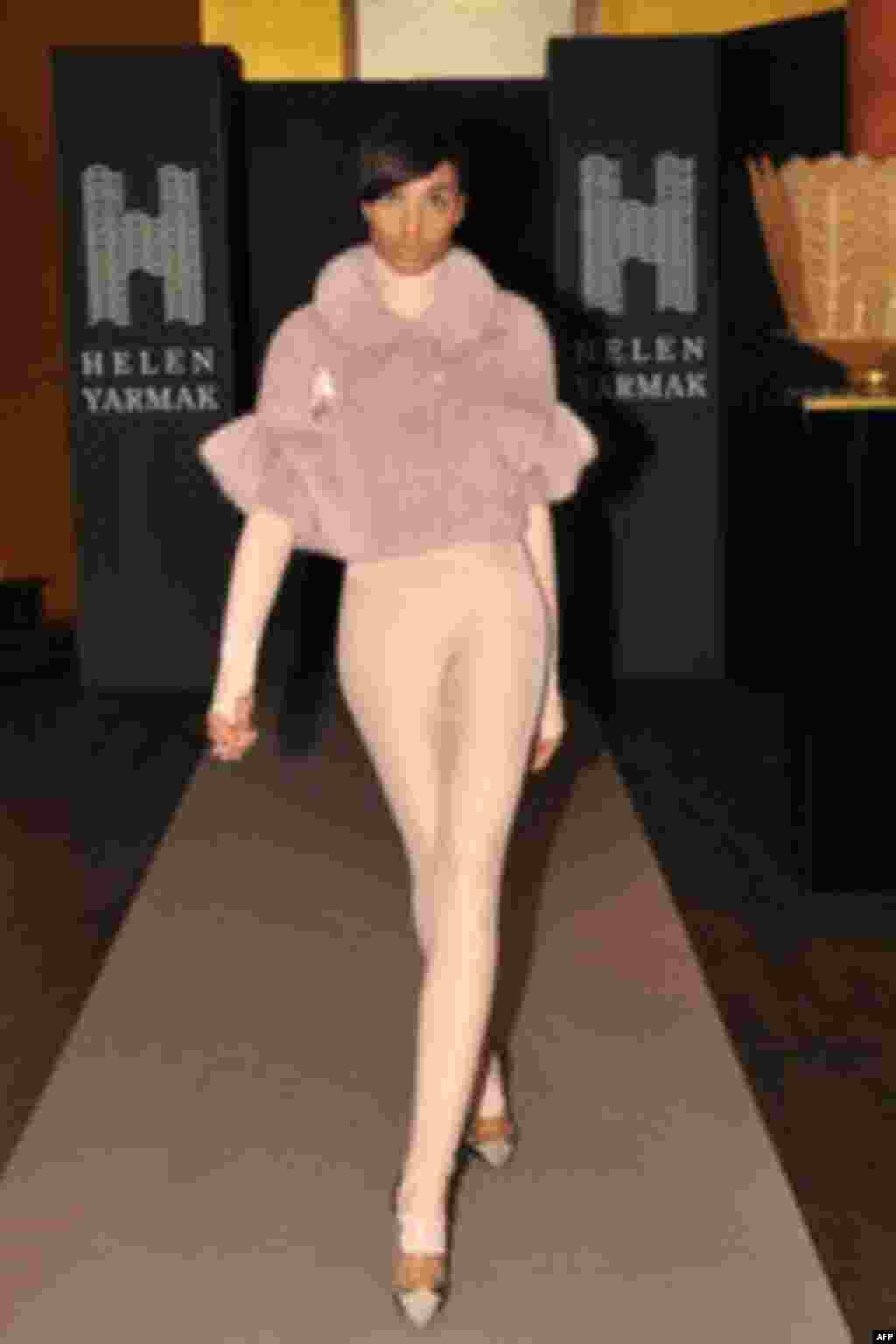 Elena Yarmak Fashion Show