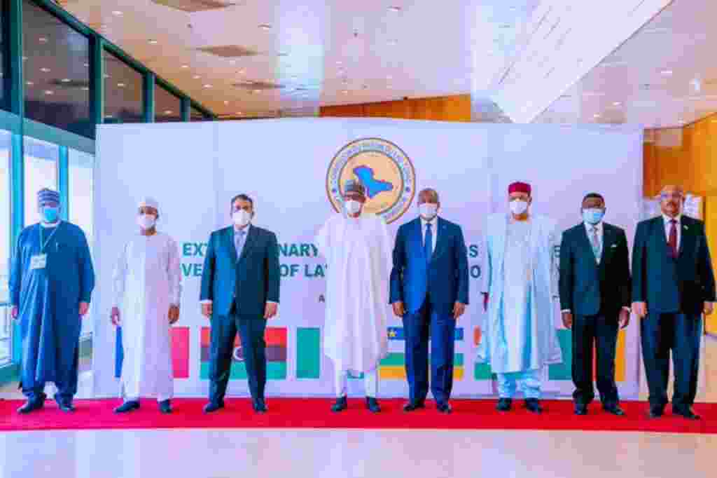 Shugaban Najeriya Muhammadu Buhari na jagorantar taron kasashen yankin Tafkin Chadi a Abuja