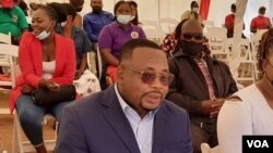 Umphathintambo wezisebenzi, uMnu. Paul Mavhima. 