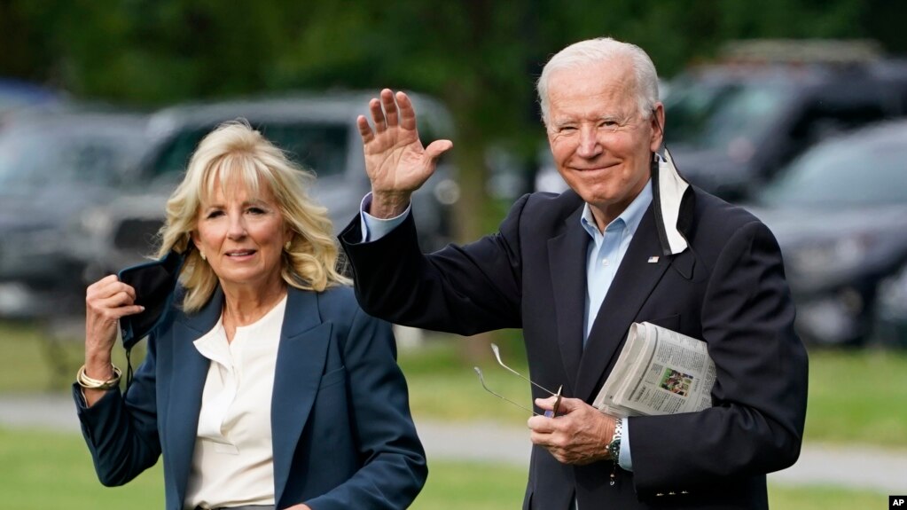Đệ nhất Phu nhân Jill Biden và Tổng thống Joe Biden.