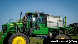 Farmers say they fear the fields will be further attacked before they can harvest in the coming two months in Zaporizhzhya, Ukraine on April 26, 2022. (Yan Boechat/VOA)