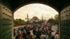 امریکہ، ترکی اور سعودی عرب سمیت کئی ممالک میں عید الفطر،نمازِ عید کے اجتماعات