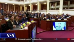 Presidenti Zelensky i drejtohet parlamentit shqiptar
