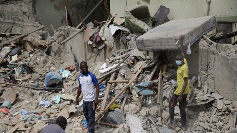 Immeuble effondré à Lagos: ouverture d'une enquête