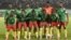 Basani ba Cameroun, ba "Lions indomptables", yambo na match ya boleki na Mondial na Algérie, na etando ya masano Mustapha Tchaker, na Blida, Algérie, 29 mars 2022. (AFP)