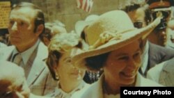 Queen Elizabeth walks among the crowds on Wall Street during her visit to New York City, 9 July 1976. (Credit: Besheer family photo)