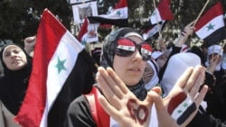 در ۲۱ مه گذشته، علاوه بر تظاهراتی که در داخل خاک سوریه علیه بشار اسد جریان داشت، در خارج نیز - مانند اردن - تظاهراتی علیه بشار اسد صورت گرفت.
