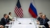 美國國務卿布林肯與俄羅斯外長拉夫羅夫在雷克雅未克舉行雙邊會談。 (2019年5月19日) 