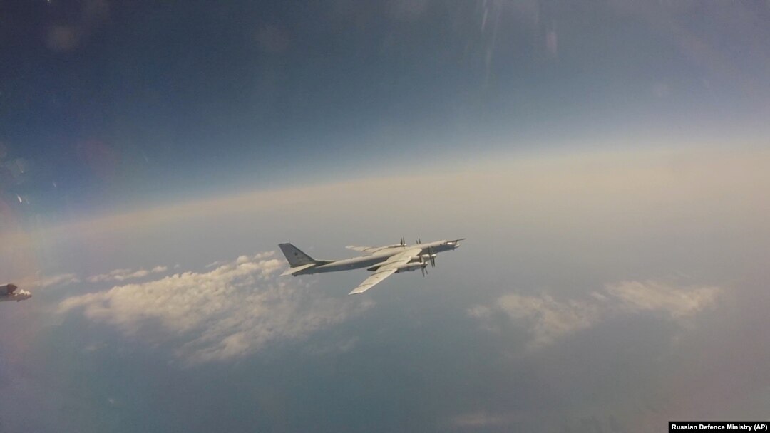 Một máy bay ném bom chiến lược Tu-95 của Nga tham gia trong cuộc tập trận chung Trung-Nga vào ngày 24/5/2022.