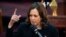 La vicepresidenta Kamala Harris habla en un servicio conmemorativo de Ruth Whitfield, víctima del tiroteo en el supermercado de Buffalo, en la Iglesia Bautista Mt. Olive, el sábado 28 de mayo de 2022, en Buffalo, Nueva York (AP Photo/Patrick Semansky)
