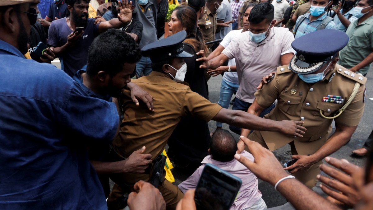 Sri Lankan Prime Minister Resigns, 4 Killed, Including Lawmaker