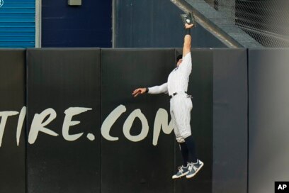 Los Angeles Angels vs New York Yankees - June 01, 2022