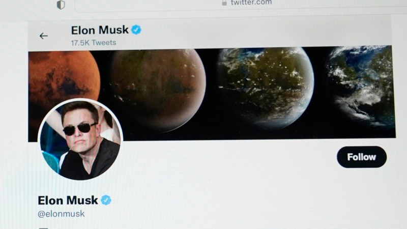 Musk Plans to Relaunch Twitter Premium Service, Again