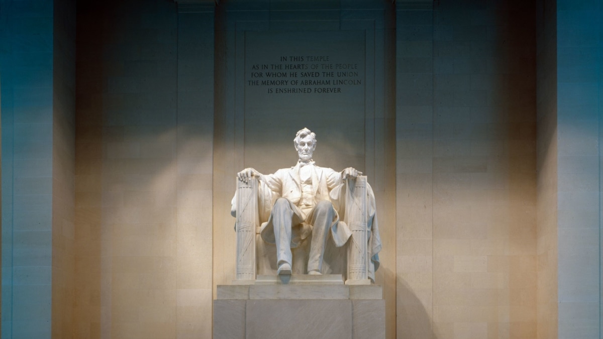Lincoln Memorial Turns 100 - Vimarsana News
