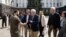 Tổng thống Ukraine Volodymyr Zelenskiy chào đón Lãnh đạo phe thiểu số Thượng viện Hoa Kỳ Mitch McConnell, Thượng nghị sĩ Susan Collins, Thượng nghị sĩ John Barrasso  và Thượng nghị sĩ John Cornyn trước cuộc hội kiến, tại Kyiv, Ukraine, ngày 14 tháng 5 năm 2022.