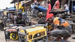 Grève dans les centrales électriques: plusieurs villes nigérianes dans le noir