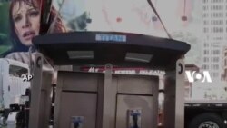 Telepon Umum Berakhir
di Kota New York,
Tergantikan oleh Wifi
